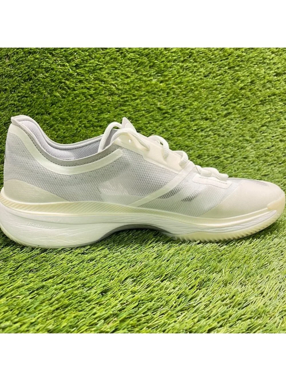 Adidas Adizero Select 3.0 Mens Size 15 White Silver Running Shoes Sneakers